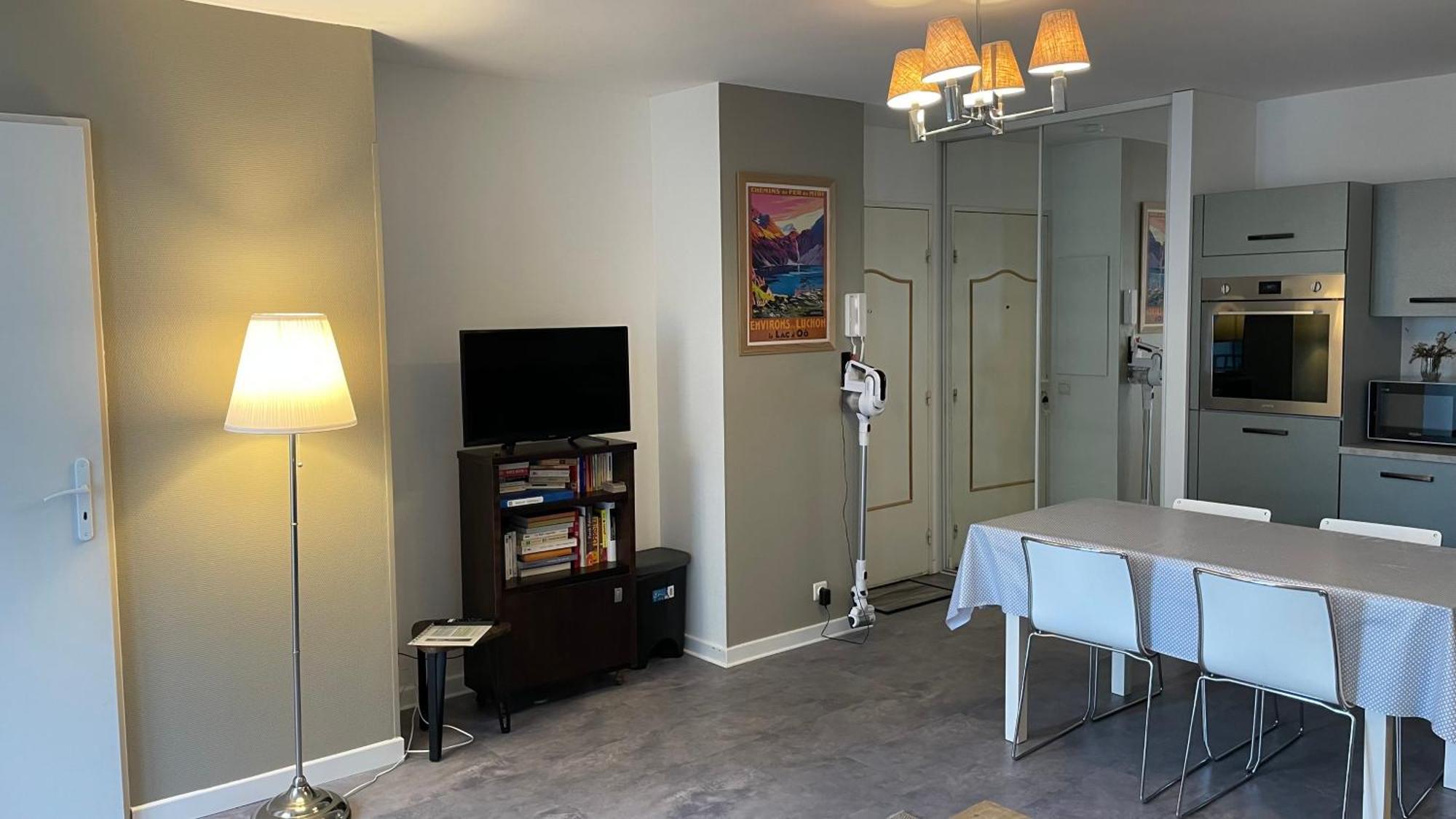Residence Poste & Golf, Appartement Pour 4 Personnes Au Coeur De Luchon Bagneres-de-Luchon Exterior photo